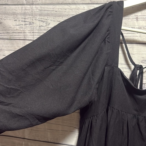 SNDYS Mini linen blend DRESS from petal and pup - Picture 3 of 8